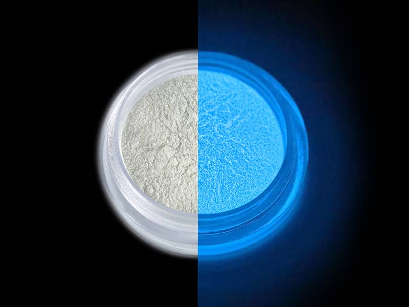 Светящийся в темноте пигмент